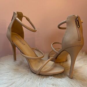 Shoe Dazzle Nude Strappy Heels - Like New